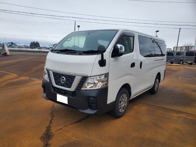 NV350キャラバン2.5 DX ロング ディーゼル 4WD