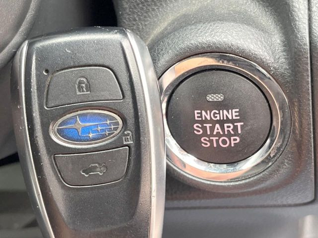 �y�A�N�Z�X�L�[&�v�b�V���X�^�[�g�z�J�o����|�P�b�g�ɓ��ꂽ�܂܂ł��h�A�̎{���E�������\�ȃX�}�[�g�L�[�𑕔��B�G���W���̃I���E�I�t�����J�M�����o���K�v�������A�{�^�����v�b�V�����邾����OK��