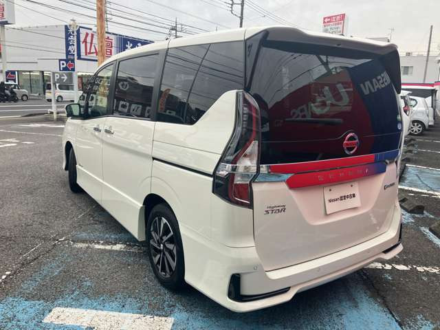 セレナ1.2 e-POWER ハイウェイスターV