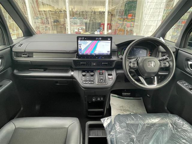 ステップワゴン2.0 e:HEV スパーダ