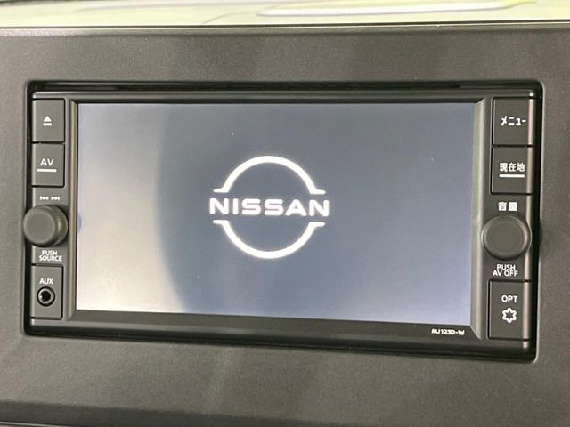 �y�����i�r�z�l�C�̏����i�r�𑕔��B�I�[�f�B�I�@�\���[�����Ă���ABluetooth�ڑ�����΂������̃X�}�z��MP3�v���C���[�̉��y���Đ��\!�����̉^�]������Ɋy�����Ȃ�܂�!!