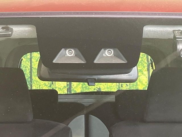 �y�X�}�[�g�A�V�X�g�z���s���ɑO���̎ԗ�����F�����A�Փ˂������Ȏ��͌x��ƃu���[�L�ŏՓˉ���Ɣ�Q�y�����A�V�X�g�B�����S�Ƀh���C�u�����y���݂��������܂��B