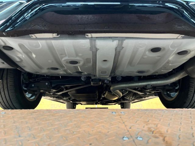 下回りがきれいなうちに、防錆加工の施工がオススメ。降雪地域はもちろん、沿岸部にお住いの方や、趣味でマリン・ウィンタースポーツをされる方にご好評いただいております。