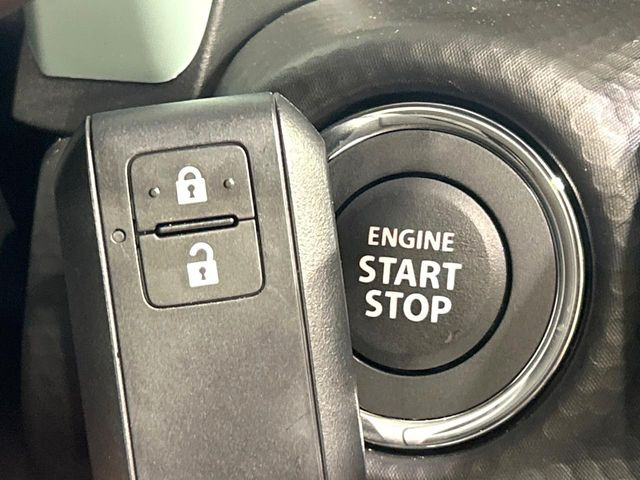 �y�L�[���X�X�^�[�g�V�X�e���z�J�o����|�P�b�g�ɓ��ꂽ�܂܂ł��h�A�̎{���E�������\�ȃX�}�[�g�L�[�𑕔��B�G���W���̃I���E�I�t�����J�M�����o���K�v����������Ƃ��Ă��֗��ł���