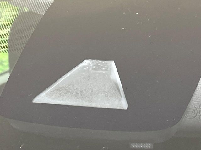 �y�g���^�Z�[�t�e�B�Z���X�z���s���ɑO���̎ԗ�����F�����A�Փ˂������Ȏ��͌x��ƃu���[�L�ŏՓˉ���Ɣ�Q�y�����A�V�X�g�B�����S�Ƀh���C�u�����y���݂��������܂��B