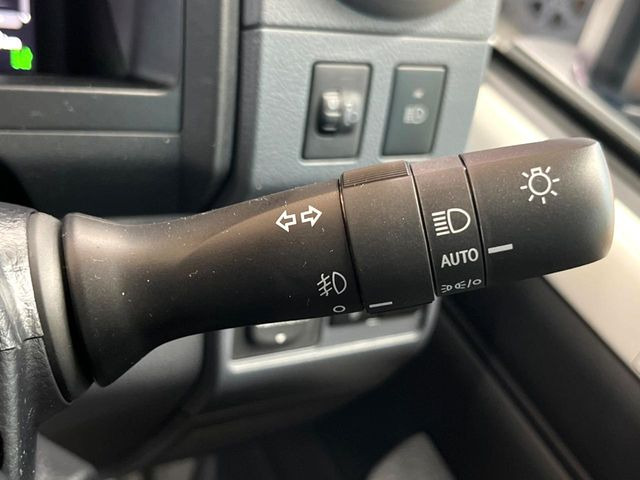 �y�I�[�g���C�g�z����̖��邳�ɉ����Ď����Ńw�b�h���C�g�̓_���E�������ł���@�\�ł�!���C�g�̕t���Y��E�����Y��Ȃǂ������Ȃ�A�J�̓���[���̑��s�����S!�g���l���ʉߎ����֗��ł��ˁ�