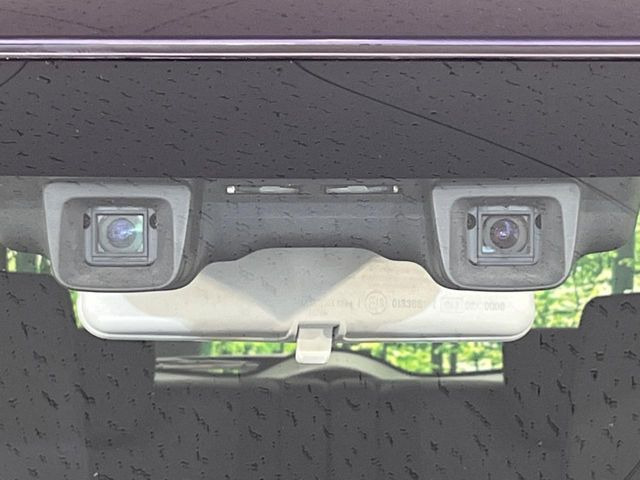 �y�X�Y�L �Z�[�t�e�B�T�|�[�g�z���s���ɑO���̎ԗ�����F�����A�Փ˂������Ȏ��͌x��ƃu���[�L�ŏՓˉ���Ɣ�Q�y�����A�V�X�g�B�����S�Ƀh���C�u�����y���݂��������܂��B