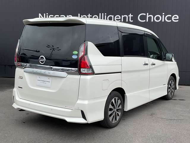 セレナ2.0 ハイウェイスター VセレクションII