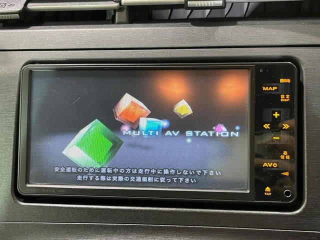 �y�����i�r�z�l�C�̏����i�r�𑕔����Ă���܂��B�i�r�̎g���₷���͂������A�I�[�f�B�I�@�\���[��!�L�����v�◷�s�͂������A�ʋ΂┃�����ȂǕ��i�̃h���C�u���y�����Ȃ�͂���