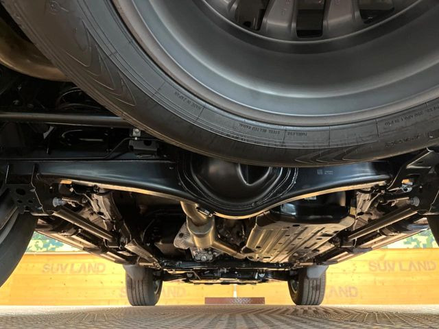 ����肪���ꂢ�Ȃ����ɁA�h�K���H�̎{�H���I�X�X���B�~��n��͂������A���ݕ��ɂ��Z���̕���A��Ń}�����E�E�B���^�[�X�|�[�c���������ɂ��D�]���������Ă���܂��B