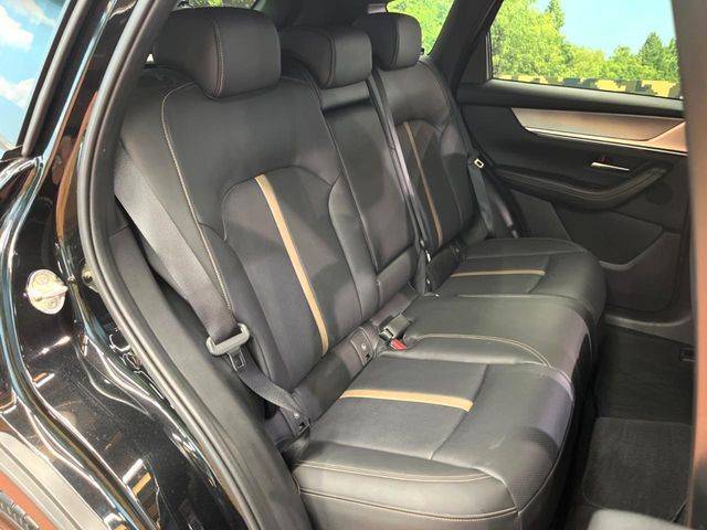 �L�X�Ƃ���2��ڃV�[�g�͋��Z���������A���S�n�����K!�F�B��Ƒ��Ƃ̂��o�����ɂ҂�����ł��B�x�r�[�V�[�g��`���C���h�V�[�g�g�p�������K�ɂ��߂�������������\���ȋ�Ԃ��m�ۂ��Ă��܂��B