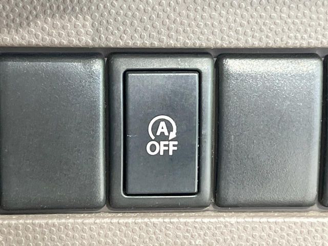 �y�A�C�h�����O�X�g�b�v�z�ԐM����a�؂Œ�Ԃ����ۂɃG���W�����~���A���ʂȔR���̏����}���܂��B�R��������ی�ɂȂ���@�\��G���W���̓u���[�L�𗣂��΍Ďn�����܂��B