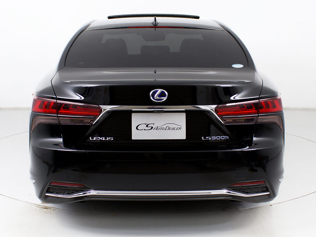 ���N���A�����X�\�i�[(�O��R�[�i�[�Z���T�[)���t���Ă��܂�!�t�����g&���A�ɃZ���T�[������A��Q���ɋ߂Â��ƌx��������A�X�ɂ̓}���`��ʏ�ɂ��\������܂�!�������֗��Ȑl�C�����ł�!!