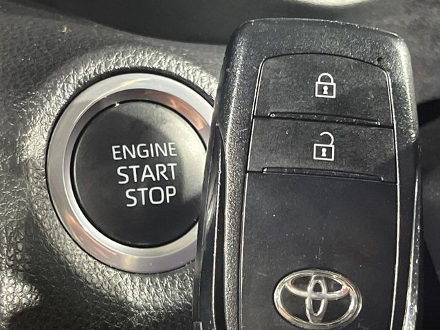 �y�X�}�[�g�L�[�z�J�o����|�P�b�g�ɓ��ꂽ�܂܂ł��h�A�̎{���E�������\�ȃX�}�[�g�L�[�𑕔��B�G���W���̃I���E�I�t�����J�M�����o���K�v����������Ƃ��Ă��֗��ł���