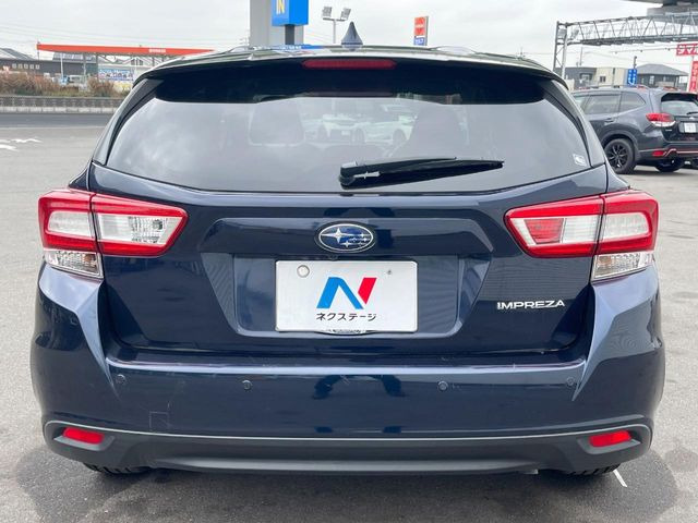 安心の最長10年・走行無制限保証(有償)をご用意。保証内容も充実はもちろん、無料点検&オイル交換や、年中無休の全国・24時間ロードサービスも付帯されておりますのでご安心下さい。