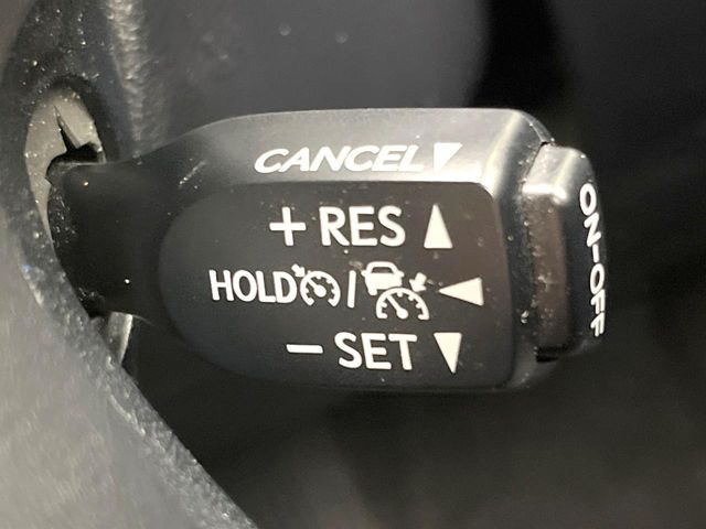 �y���[�_�[�N���[�Y�R���g���[���z�������H�ł̒��������s���y��!!�����ő��x��ۂN���[�Y�R���g���[�����A�Փˌy���V�X�e���ƘA�g���A�O���̎ԗ������m���ĎԊԂ�ۂ悤�ɑ��x���߂��Ă���܂�!!