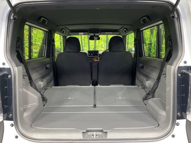 ���i�̂���������ʋ΁A���}���ɏ\���ȉ׎��X�y�[�X���m�ۂ��Ă���܂��B�Z�J���h�V�[�g��|���ƁA�傫�ȉו��̐ύڂ��\�ł���