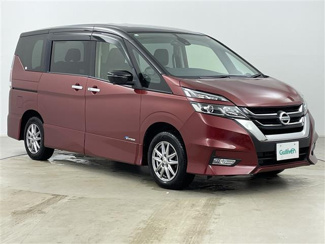 セレナ2.0 ハイウェイスター Vセレクション 4WD