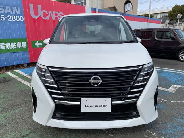 セレナ1.4 e-POWER ハイウェイスターV