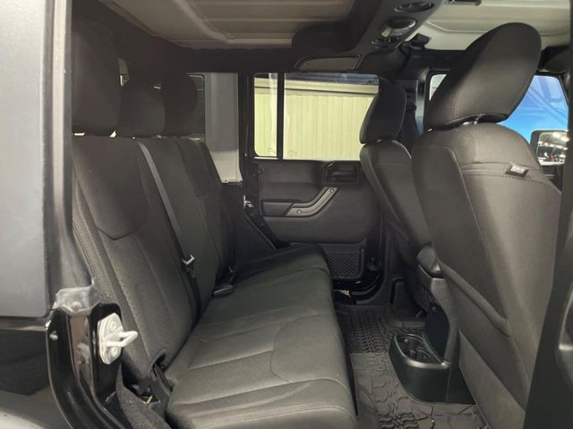 ���㕔���Ȃ��C�ɂȂ�悤�ȃL�Y�E�����ւ��蓙�A�傫�ȃ_���[�W�͂Ȃ��A�ǍD�ȏ�Ԃł��B