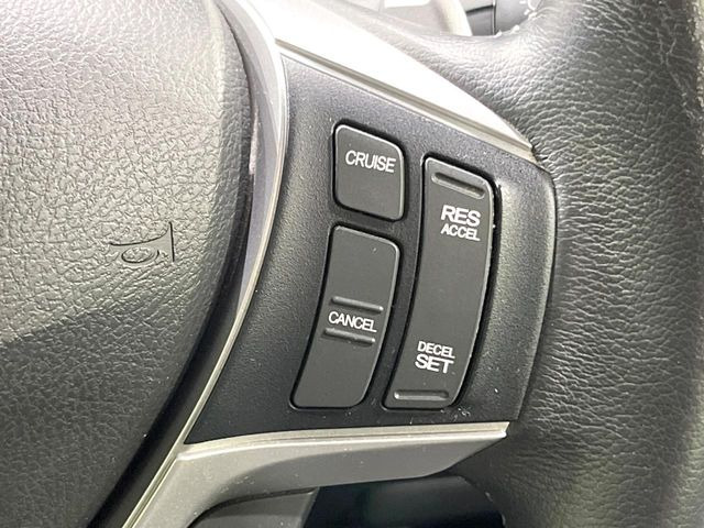 �y�N���[�Y�R���g���[���z�������H�����N���N���s�B�A�N�Z���𗣂��Ă���葬�x�ő��s���ł��A�������^�]���̕��S���y��!�����E�������ȒP�ȃX�C�b�`����Œ����ł��܂��B