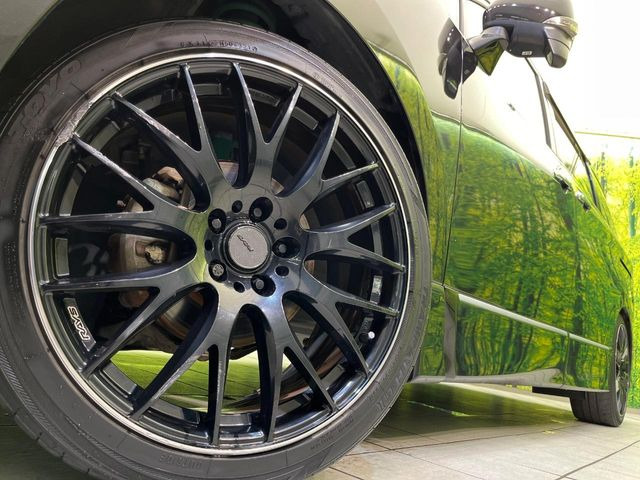 �y20�C���`�A���~�z�C�[���z�O�ςɃ}�b�`�����A���~�z�C�[���𑕒����Ă���܂��B�e��A���~�z�C�[����A�X�^�b�h���X�^�C�����戵�����Ă���܂��B���񂲑��k����������