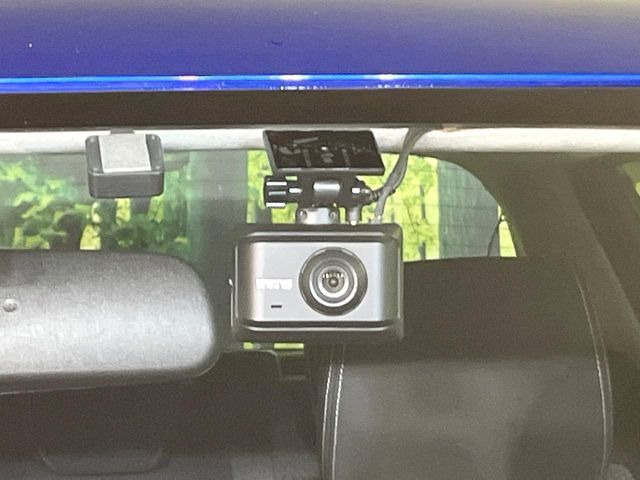 �y�h���C�u���R�[�_�[�z�h���C�u���R�[�_�[����!���s���͂������A������^�]�⎖�̂ɑ��������ہA�f���ŋL�^���A����̃��X�N�ɔ����܂��B���L�^�pSD�J�[�h�͂��q�l�����g�ł��������������K�v������܂��B