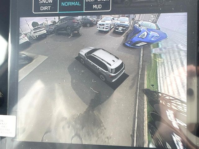 �y�t�����g&�T�C�h&�o�b�N�J�����z�h���C�o�[���猩�ɂ������p�������f���Ŋm�F�ł���J�������e���ɑ����B���ʂ��������Ȃ��ꏊ��Z��W�n�Ȃǂ��^�]���邱�Ƃ������l�ɂ������߂̈��S�����ł��B