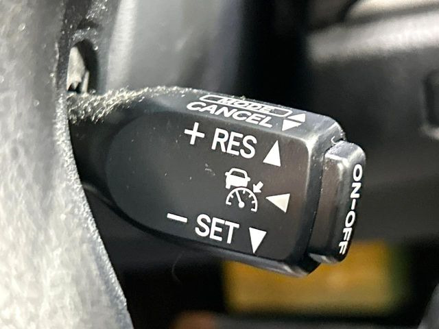 �y���[�_�[�N���[�Y�R���g���[���z�������H�ł̒��������s���y��!!�����ő��x��ۂN���[�Y�R���g���[�����A�Փˌy���V�X�e���ƘA�g���A�O���̎ԗ������m���ĎԊԂ�ۂ悤�ɑ��x���߂��Ă���܂�!!