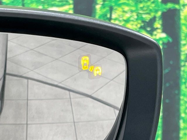 �y�u���C���h�X�|�b�g���j�^�����O�z���s���A�h�A�~���[�̎��p�ɂȂ�₷���ӏ��Ɍ㑱�Ԃ��ڋ߂���ƃT�C�h�~���[�t�߂Ɍx����\���A�h���C�o�[�ɒ��ӊ��N�����Ă���܂��B