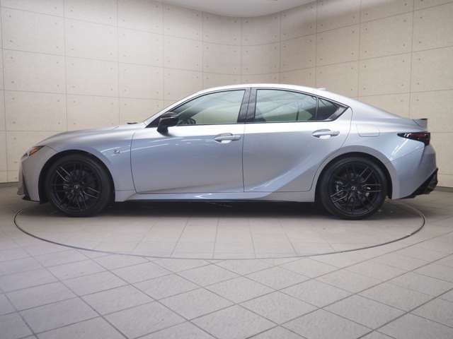 IS300h Fスポーツ モード ブラックIII