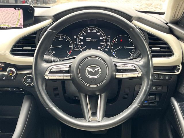 �y�����v�����X�e�A�����O�z�㎿�Ȋv���g�p���邱�ƂŁA��ɂ����������݂ƂĂ��^�]���₷���n���h���ł���