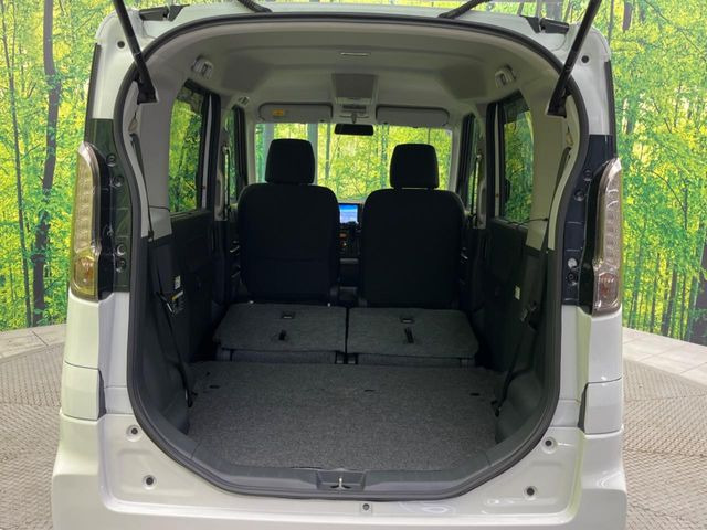 ���i�̂���������ʋ΁A���}���ɏ\���ȉ׎��X�y�[�X���m�ۂ��Ă���܂��B�Z�J���h�V�[�g��|���ƁA�傫�ȉו��̐ύڂ��\�ł���