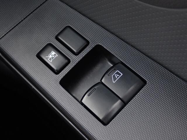 �O�ȃp���[�E�B���h�[�d�l�ł��B