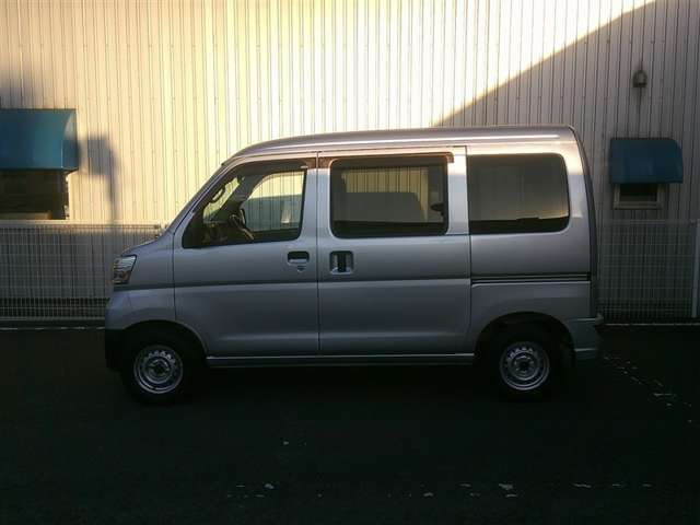 ハイゼットカーゴデラックス SAIII ハイルーフ