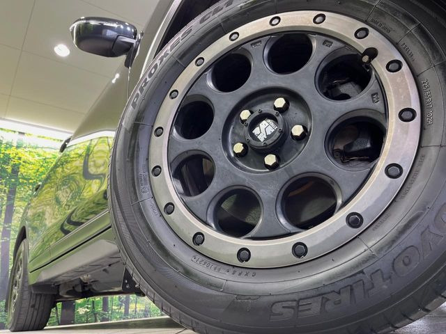 �y17�C���`�A���~�z�C�[���z�O�ςɃ}�b�`�����A���~�z�C�[���𑕒����Ă���܂��B�e��A���~�z�C�[����A�X�^�b�h���X�^�C�����戵�����Ă���܂��B���񂲑��k����������