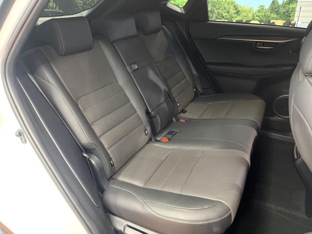 �L�X�Ƃ���2��ڃV�[�g�͋��Z���������A���S�n�����K!�F�B��Ƒ��Ƃ̂��o�����ɂ҂�����ł��B�x�r�[�V�[�g��`���C���h�V�[�g�g�p�������K�ɂ��߂�������������\���ȋ�Ԃ��m�ۂ��Ă��܂��B