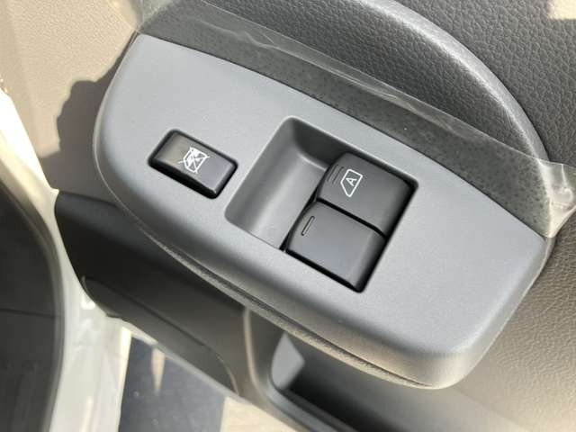 NV200バネットバン1.6 DX