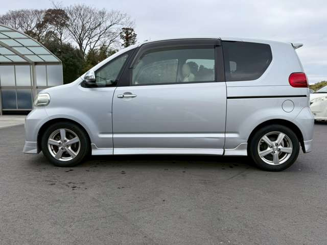 ���X�݌ɂ͊O���A�����N���[�j���O��ɓW�����A�����Ď��̏C�����̗L���A���[�^�[��������̗L������O�ҋ@�ւɂ�錟����S����{���Ă���܂��B�Ԍ��A�����A����h�������ЂőΉ��ł��܂��̂ł����S���������B