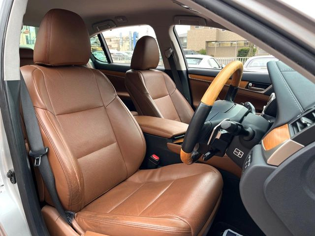 �^�]�ȃV�[�g���͎g�p�������Ȃ��A�ǍD�ȏ�ԂƂȂ��Ă��܂��B���J�Ɏg���Ă������Ƃ��悭�킩��܂��ˁB