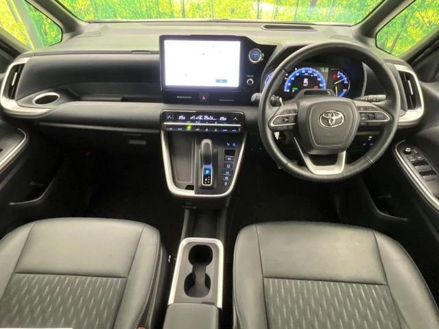 ノア1.8 ハイブリッド S-Z