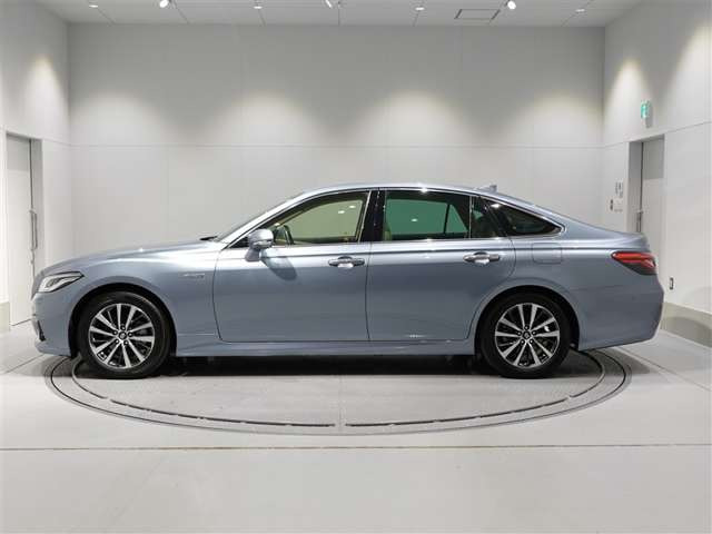 クラウンハイブリッド 2.5 G