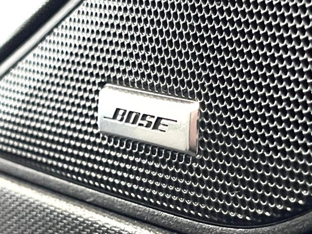 �yBOSE�T�E���h�V�X�e���t�������i�r�z�[���̃i�r�@�\�͂������A���x�ȃ`���[�j���O�\�͂����ڂ���Ă���A�������ȉ��y�����y���݂��������܂���