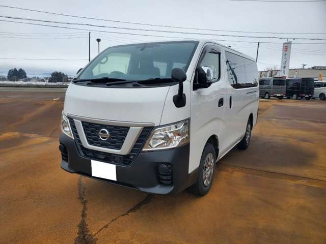 NV350キャラバン2.5 DX ロング ディーゼル 4WD