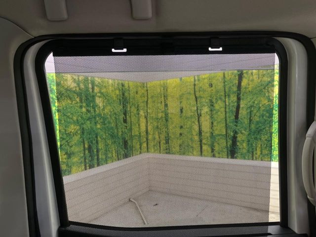 �y���[���V�F�[�h�z��������ԊO����̌���ῂ����Ƃ��ɃT�b�ƈ����o���Ďg����A���[���i�[�^�C�v�̃T���V�F�[�h�𑕔��B��Ȃɏ�������q�l���E�g�E�g�����������ȂǁA���Ђ����p����������