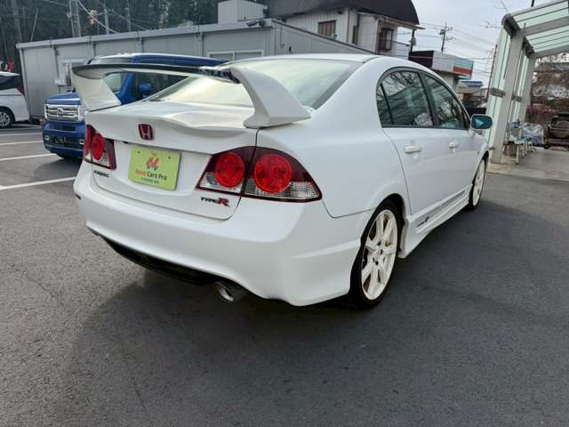 ���[���x����6��`120��܂ŁA���x�����z3��~����\�ł��B�x���񐔁A�x�����z�A�_��ɑΉ��v���܂��̂ł��x�����ɂ��s���Ȃ��q�l�����C�y�ɂ��⍇���A�����k���������B�����̂Ȃ��͈͂ł���Ă����Ē����܂��B