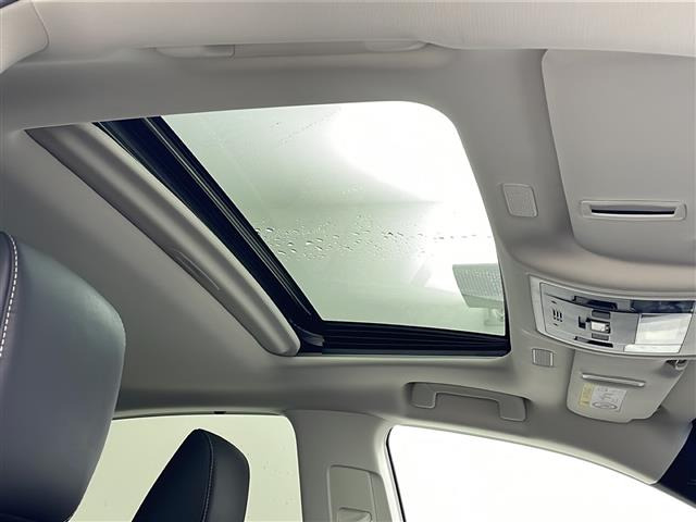 ES300h バージョンL