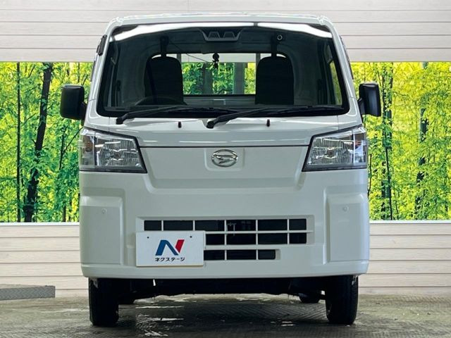 ���Ђł́A�S�ԁw�C�����Ȃ��x�̂��Ԃ̂ݎ�舵���Ă���܂��B��C�o�C���[�ɂ�錵�I�����d����̌�A���Ɍ�̎ԗ��`�F�b�N���s���A�l�N�X�e�[�W���F�肵�����i���Ȓ��ÎԂ����񋟂��Ă���܂��B