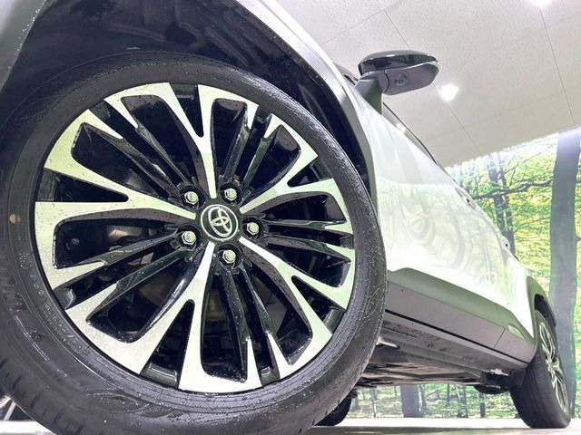 �y����18�C���`�A���~�z�C�[���z�O�ςɃ}�b�`���������A���~�z�C�[���𑕒����Ă���܂��B�e��ЊO�A���~�z�C�[����A�X�^�b�h���X�^�C�����戵�����Ă���܂��B���񂲑��k����������