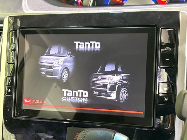 �y�����i�r�z�l�C�̏����i�r�𑕔����Ă���܂��B�i�r�̎g���₷���͂������A�I�[�f�B�I�@�\���[��!�L�����v�◷�s�͂������A�ʋ΂┃�����ȂǕ��i�̃h���C�u���y�����Ȃ�͂���